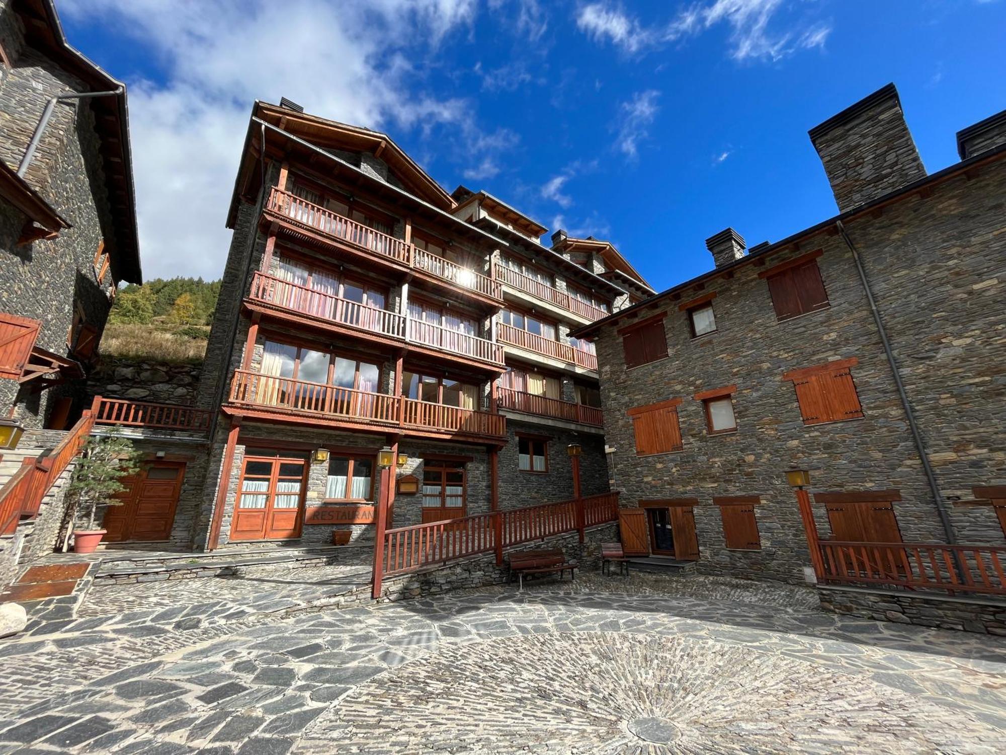 Wuau! Apartamentos Solana De Ransol Exterior photo